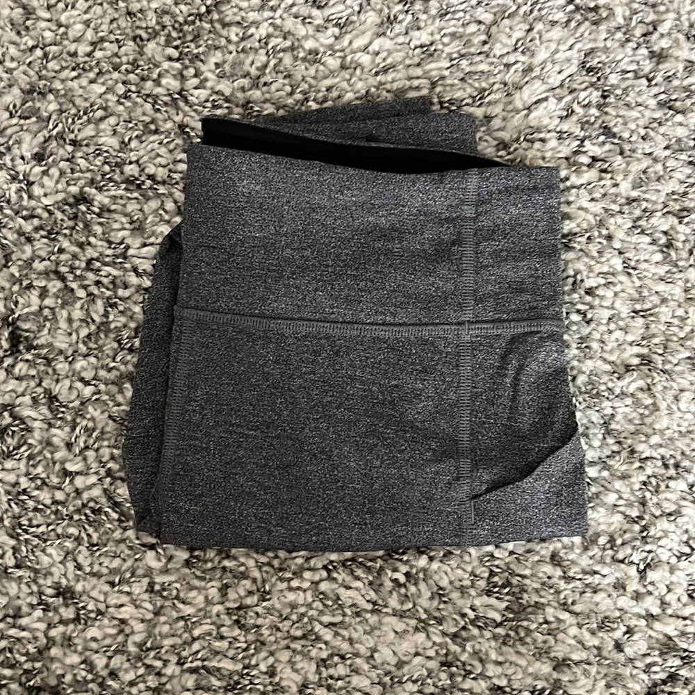 Lululemon crop
